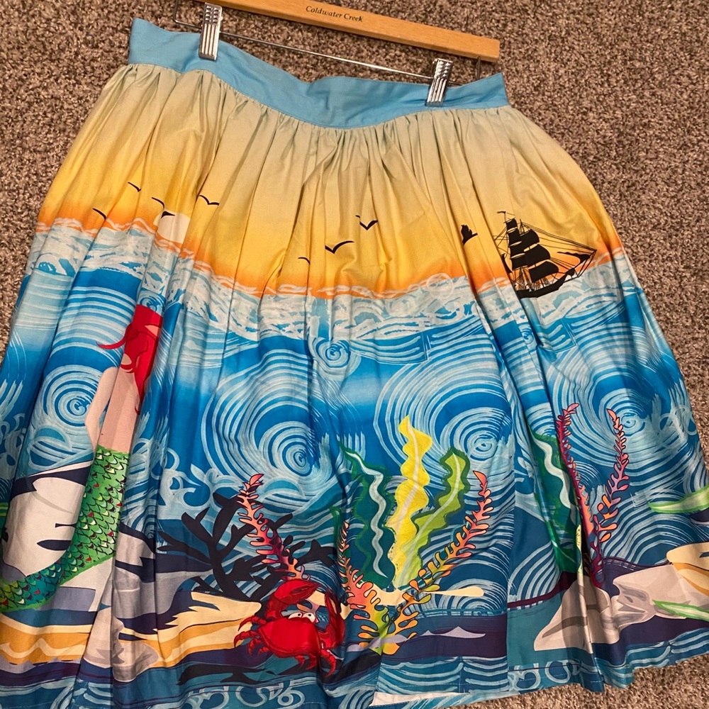 Unique vintage mermaid print skirt